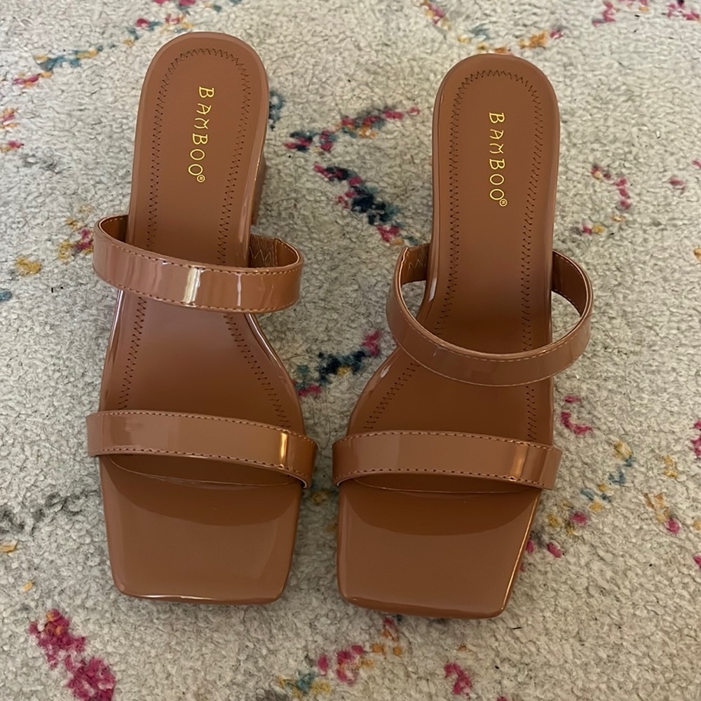 super cute brown heels